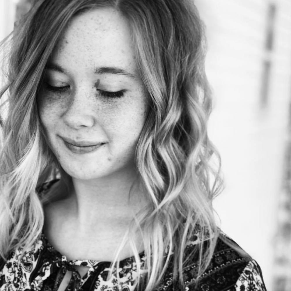 Meet your Posher, Christin